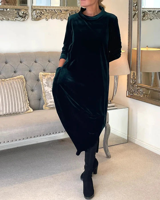 Women's Velvet Evening Dress with Relaxed Fit and Soft Fabric