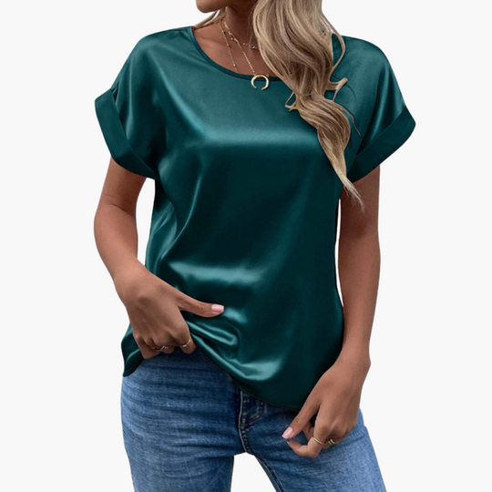 Women’s Short-Sleeve Top with Relaxed Fit