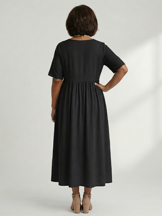 Ciren | Simple Gather Midi Dress