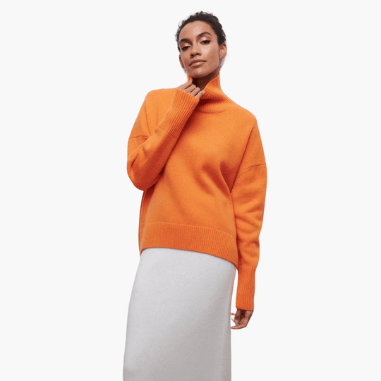 Women's Ribbed Turtleneck Jumper with Long Sleeves and Fitted Silhouette
