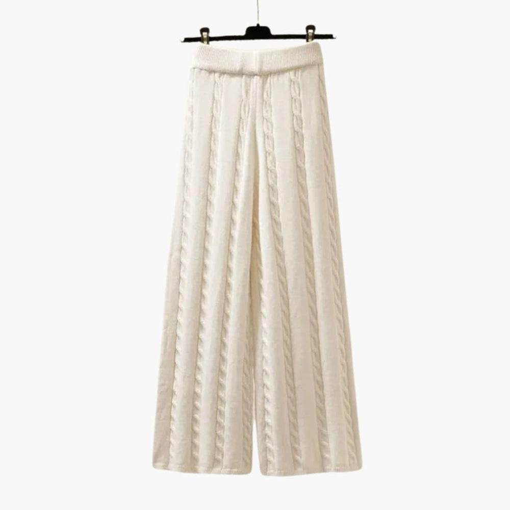 Women’s Three-Piece Knitted Loungewear Set with Relaxed Fit