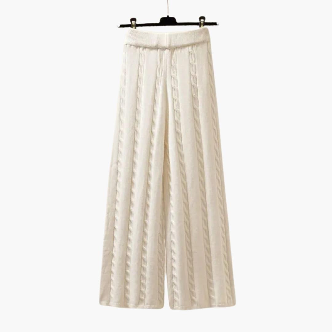 Women’s Three-Piece Knitted Loungewear Set with Relaxed Fit