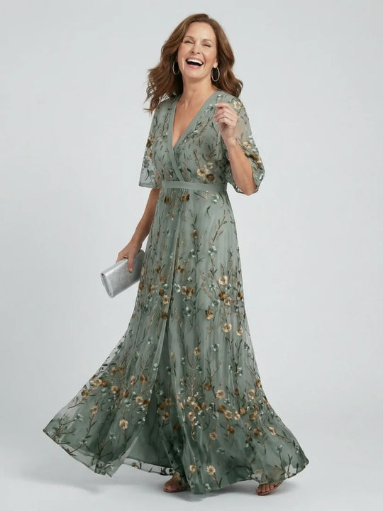 Selora | Halter Bloom Flow Maxi Dress