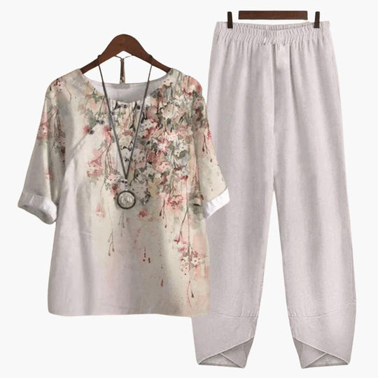 Women's Loose-Fit Two-Piece Set with Floral Print Top and Trousers