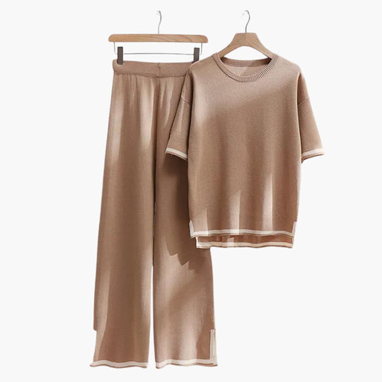 Women's Two-Piece Knit Set with Short-Sleeve Top and Wide-Leg Trousers