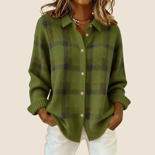 Women's Jumper with Retro Check Pattern and Flattering Fit