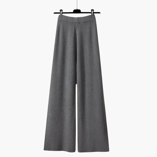 Women’s three-piece set with jacket and trousers