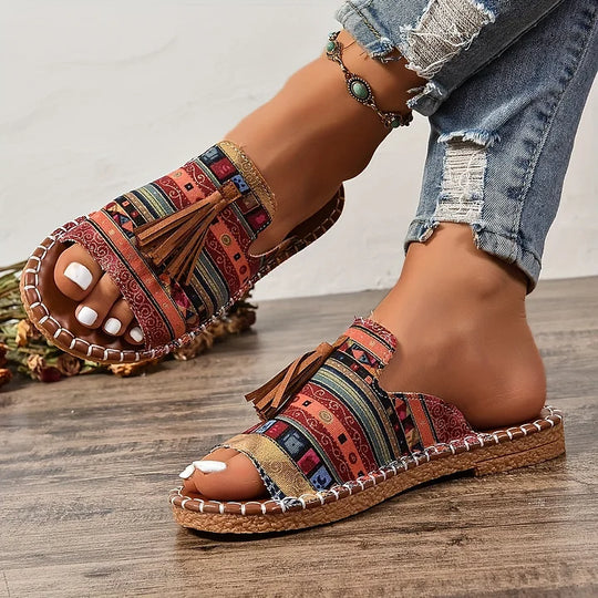 Women's Comfortable Flat Sandals with Cushioned Footbed and Slip-On Design