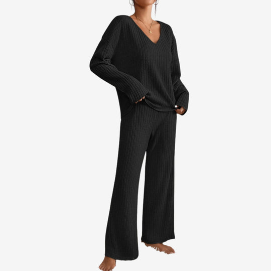 Women’s Ribbed Two-Piece Lounge Set with Long Sleeve Top and Trousers