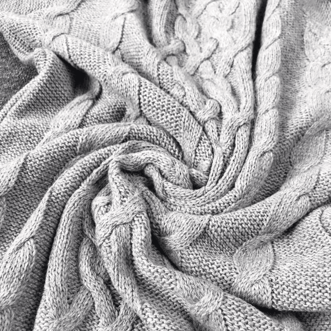 Women's Chunky Turtleneck Jumper with Long Sleeves and Ribbed Hem