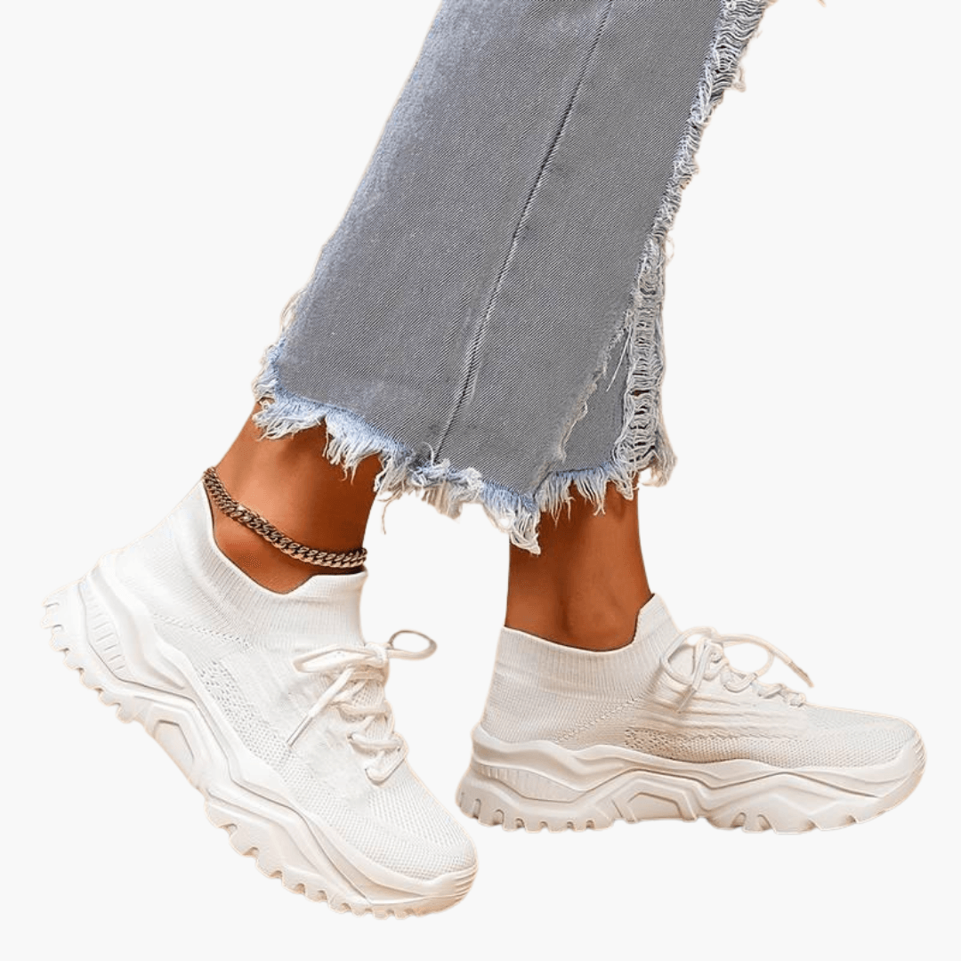 Women’s Knit Sneakers with Low-Top Design