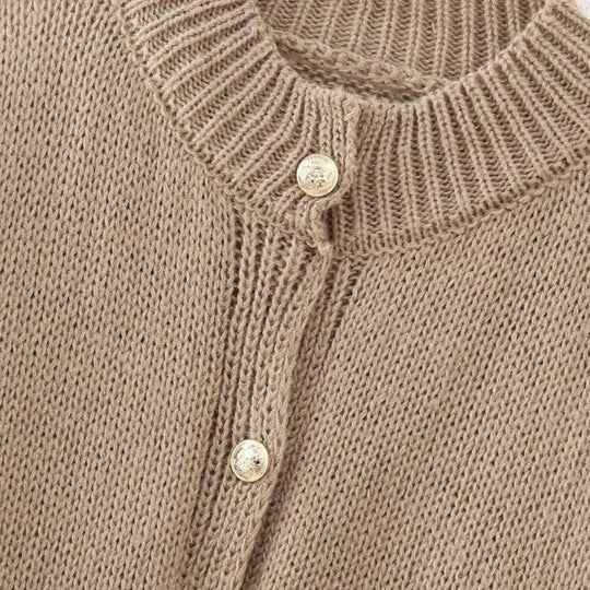 Women's Oversized Knit Cardigan with Button-Up Front and Ribbed Cuffs