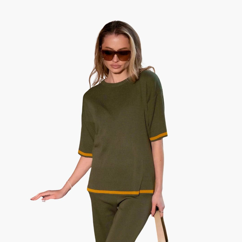 Women's Two-Piece Knit Set with Short-Sleeve Top and Wide-Leg Trousers