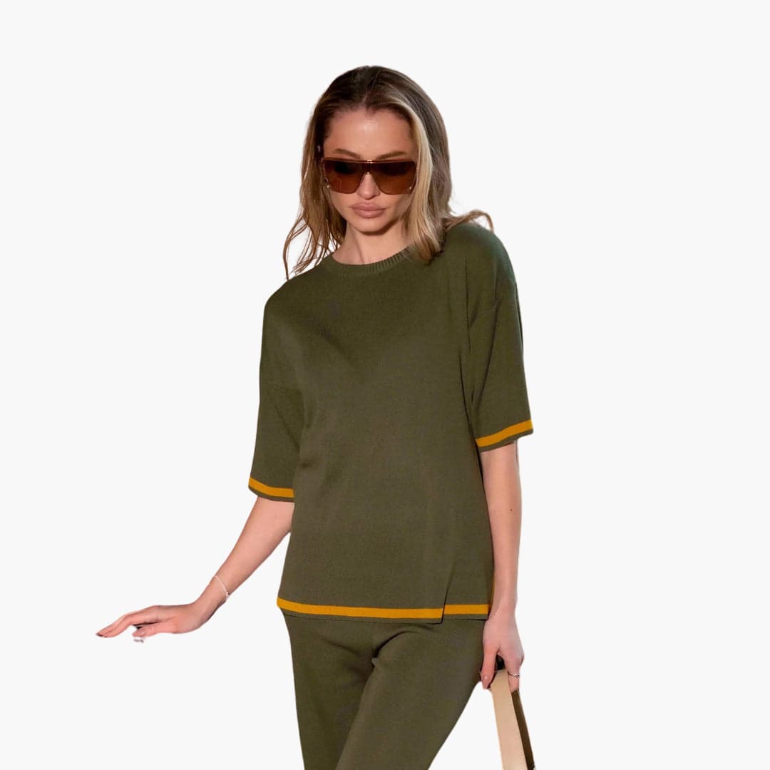Women's Two-Piece Knit Set with Short-Sleeve Top and Wide-Leg Trousers