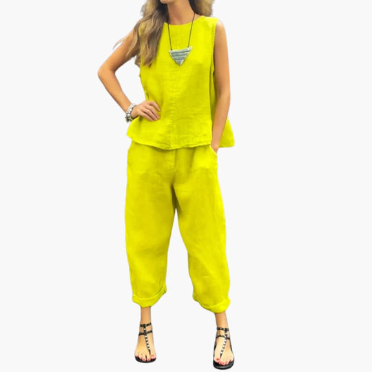Women’s two-piece set with sleeveless top and trousers