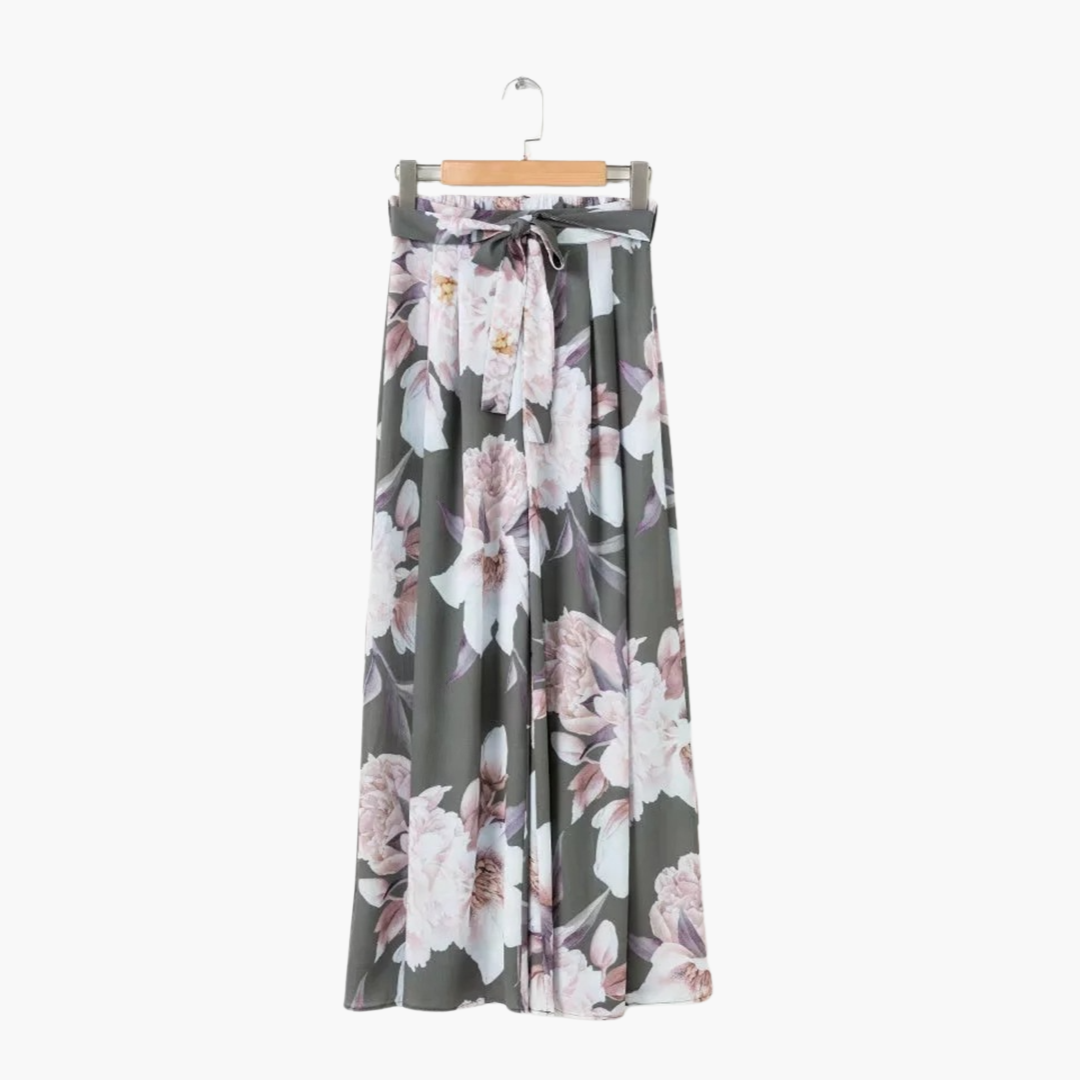 Women’s Loose-Fit Summer Trousers with Floral Print and Wide-Leg Design