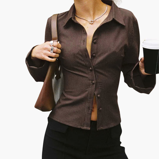 Women’s Button-Front Blouse with Collar and Flared Sleeves