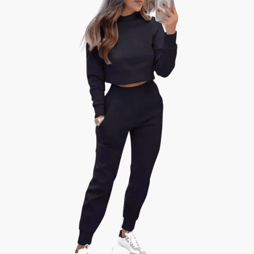 Women’s Two-Piece Knit Loungewear Set with Relaxed Fit