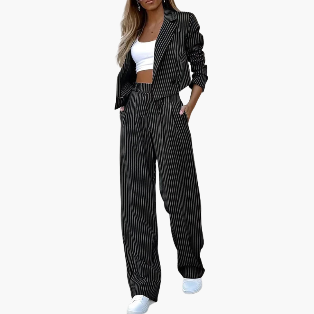 Women’s two-piece set with blazer and trousers