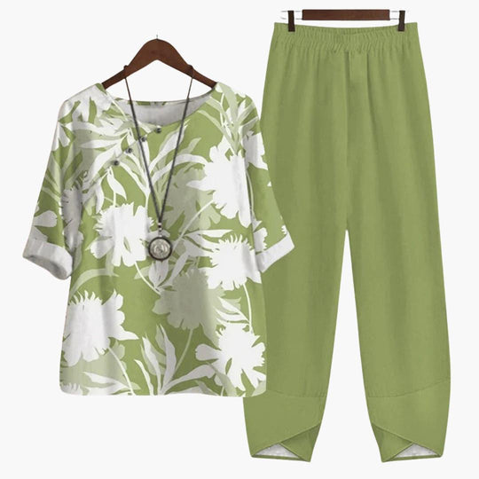 Women's Loose-Fit Two-Piece Set with Floral Print Top and Trousers