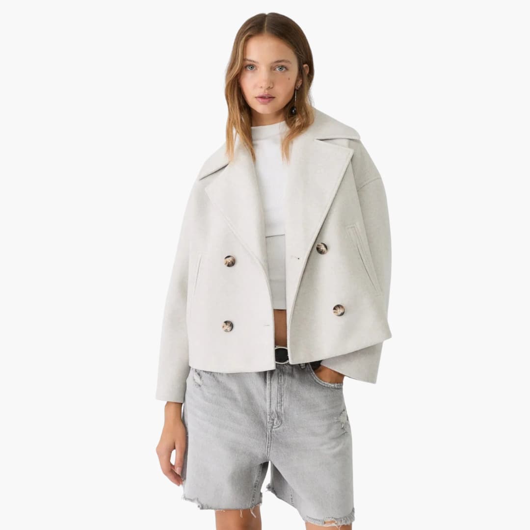 Women’s cropped jacket with double-breasted front and wide lapels
