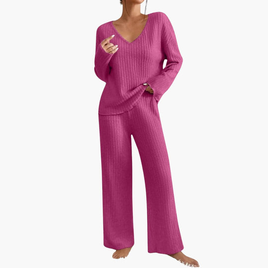 Women’s Knit Loungewear Set with Long Sleeves