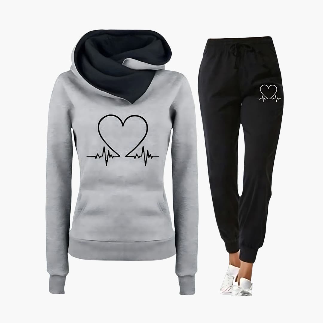 Women’s two-piece set with long sleeves and trousers
