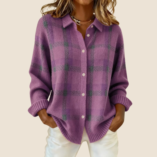 Women's Jumper with Retro Check Pattern and Flattering Fit