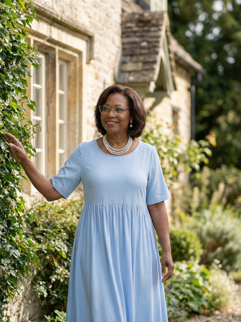 Ciren | Simple Gather Midi Dress