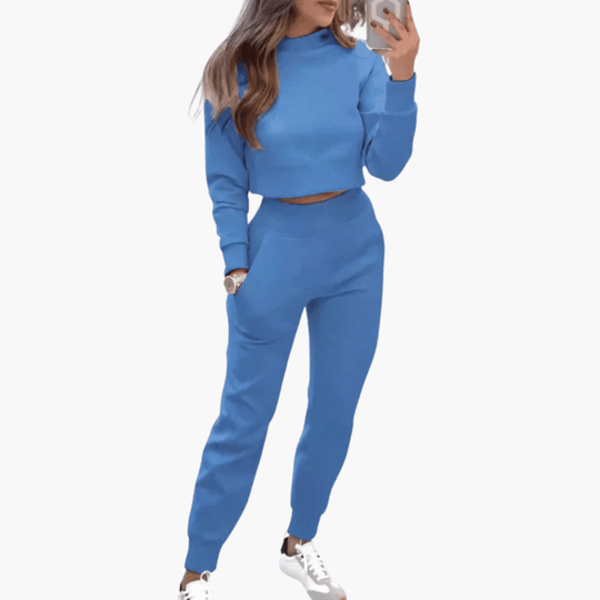 Women’s Two-Piece Knit Loungewear Set with Relaxed Fit