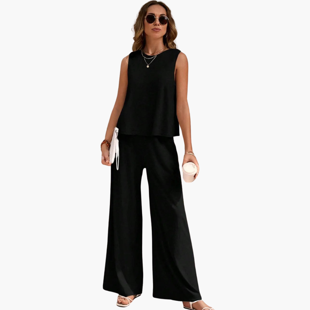 Women’s Summer Two-Piece Set with Shorts and Short-Sleeve Top