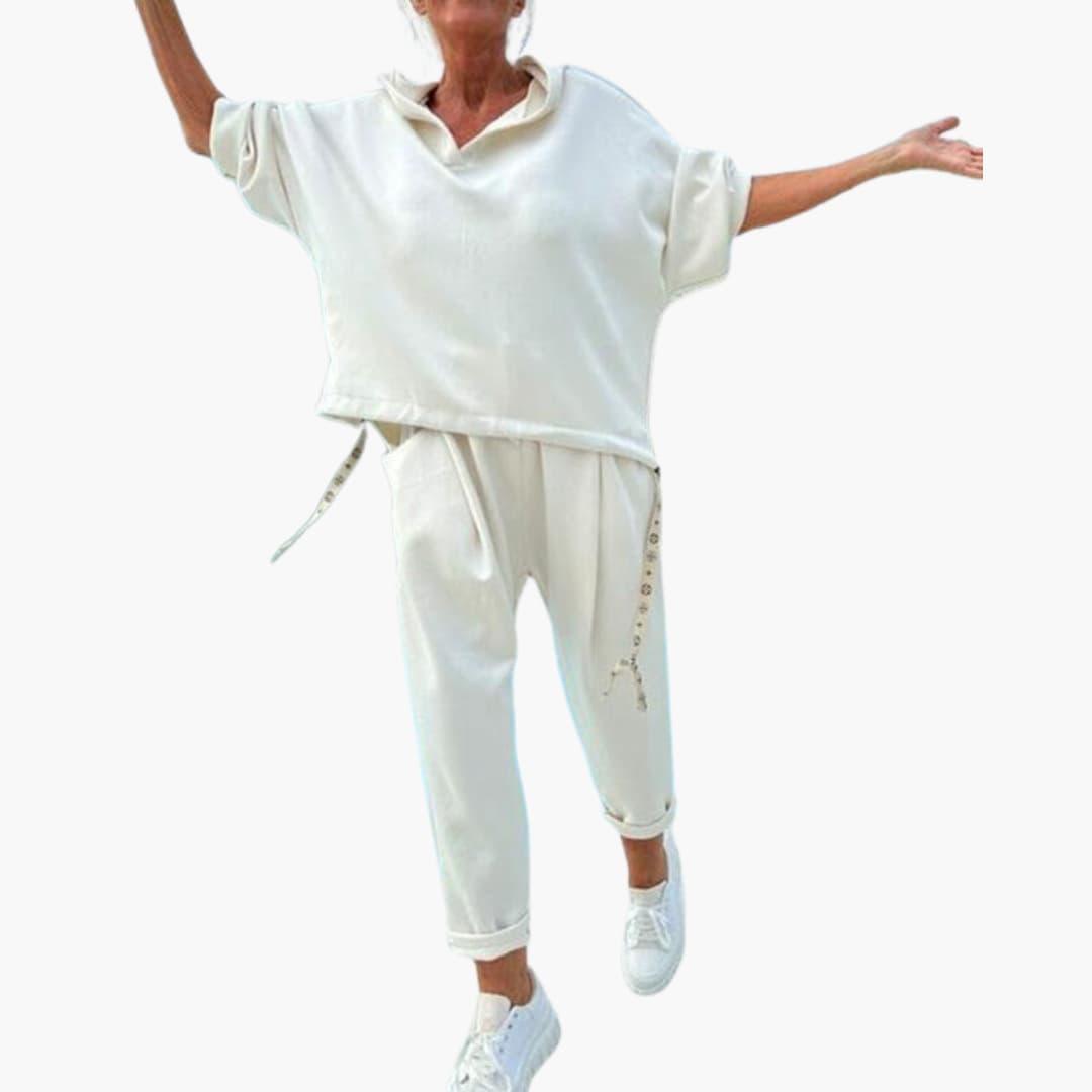 Knit Lounge Set – Women's Cozy Two-Piece Loungewear Outfit