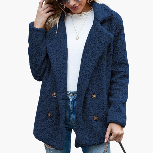 Women’s Oversized Faux Fur Jacket with Lapel Collar and Relaxed Fit