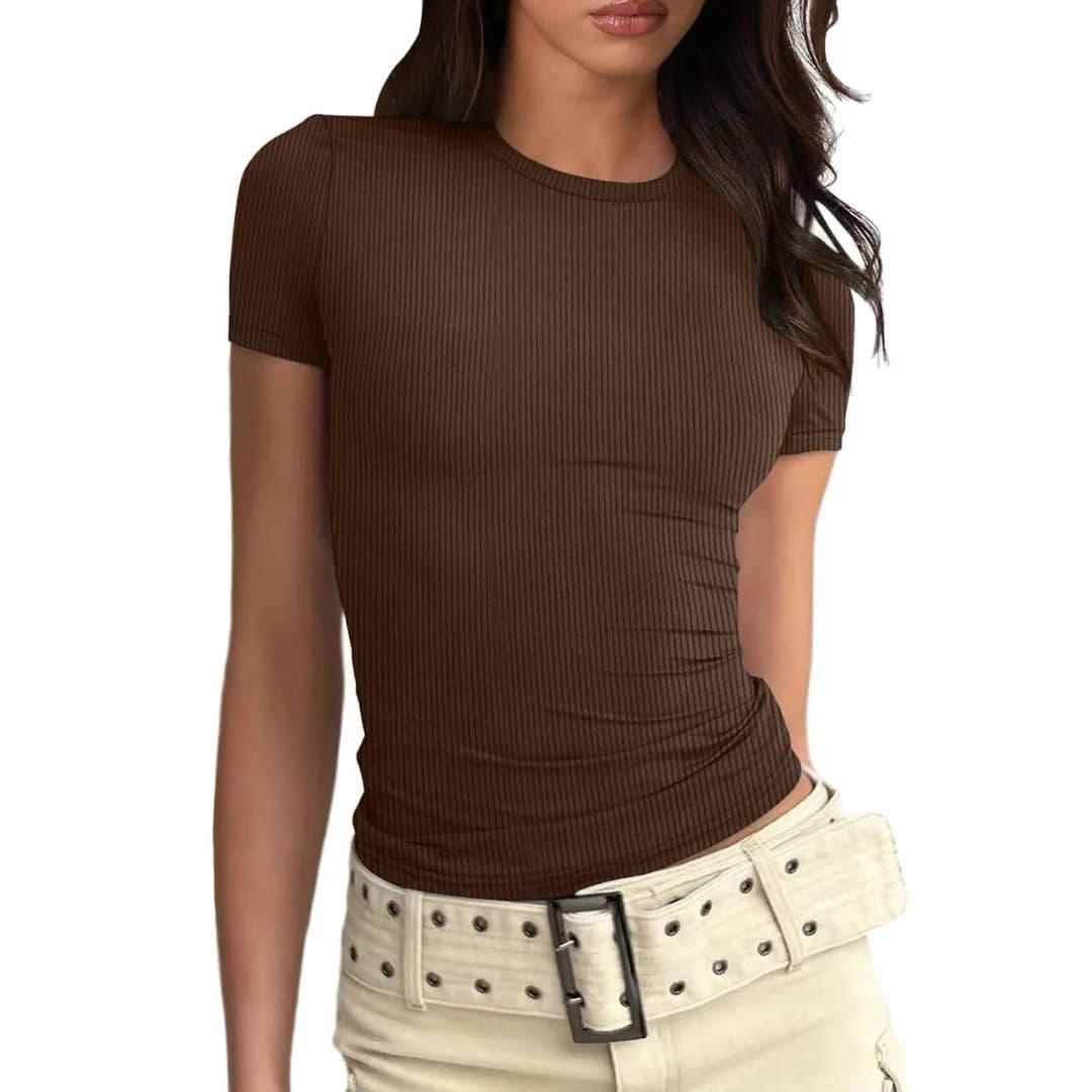 Women’s Cropped T-shirt with Ribbed Texture and Slim Fit