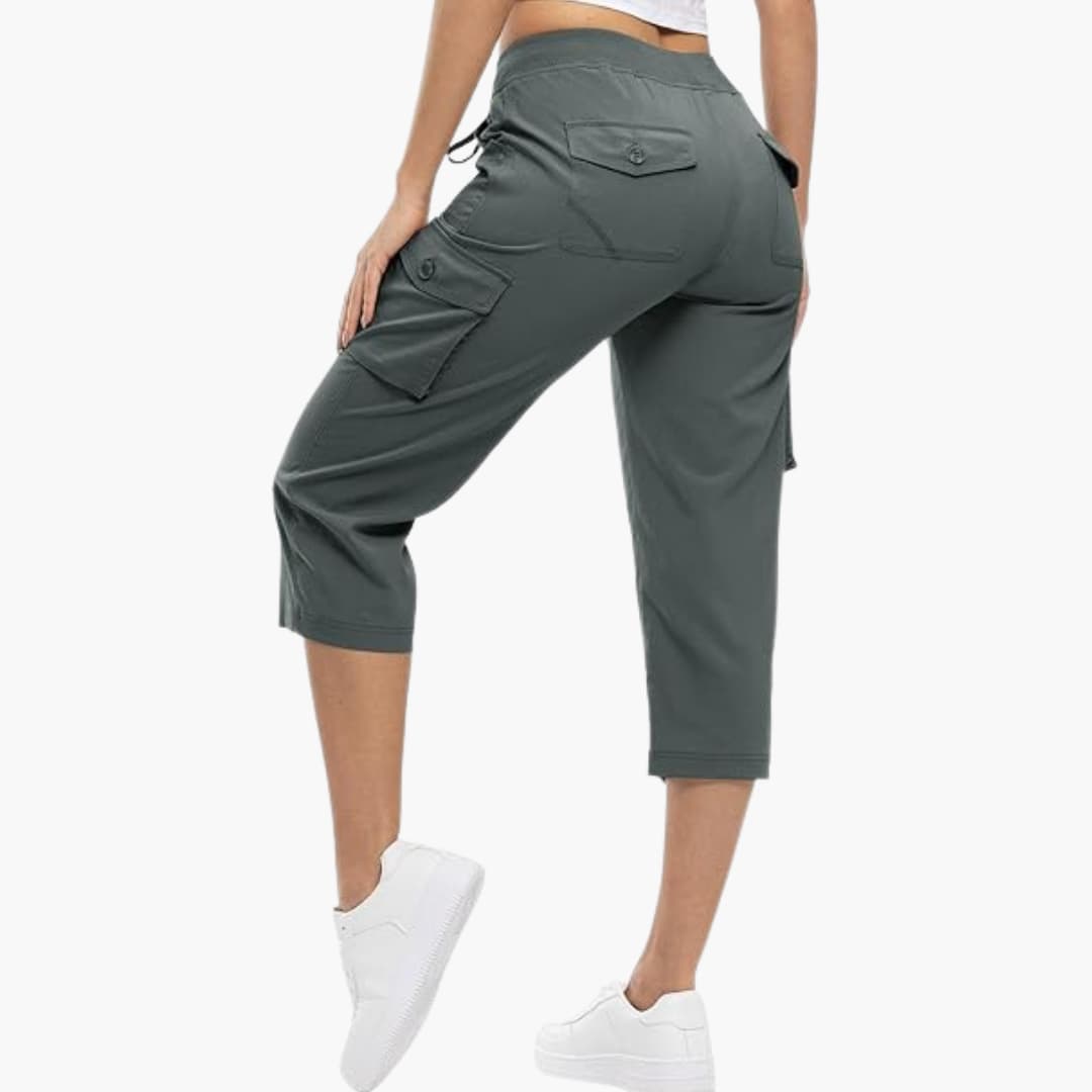 Women's Cargo Capri Shorts with Elastic Waistband and Utility Pockets