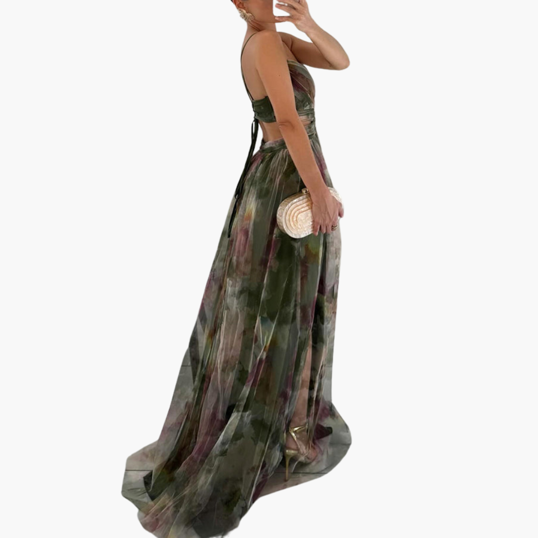 Women’s Maxi Dress with Floral Print and Fitted Waist