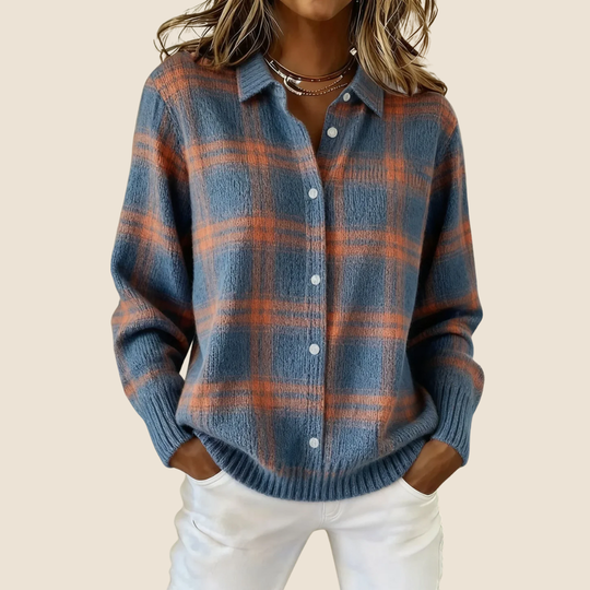 Women's Jumper with Retro Check Pattern and Flattering Fit
