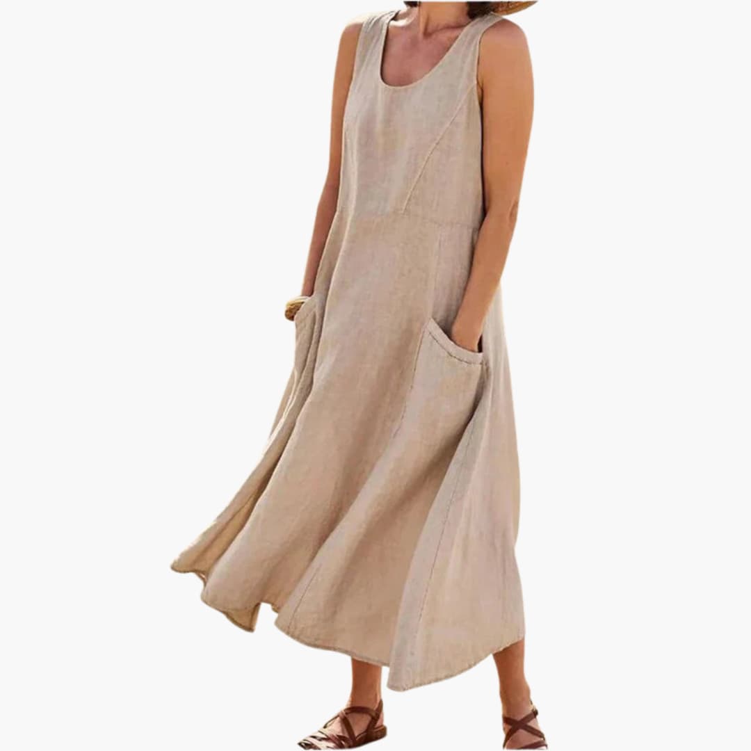 Women’s midi dress with scoop neckline and patch pockets