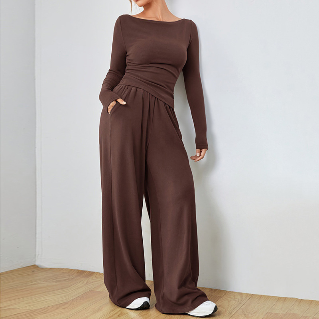 Women's Cosy Set with Relaxed Fit and Timeless Design
