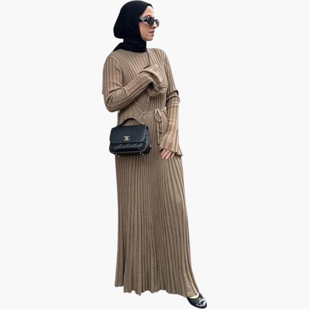 Women's Long Sleeve Maxi Dress with Ribbed Texture and Simple Fit