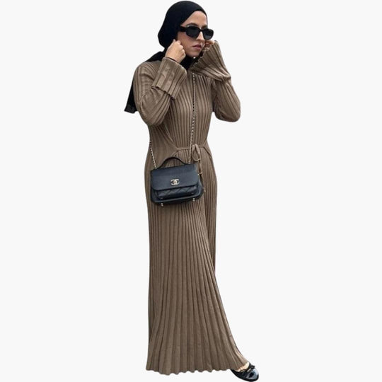Women's Long Sleeve Maxi Dress with Ribbed Texture and Simple Fit
