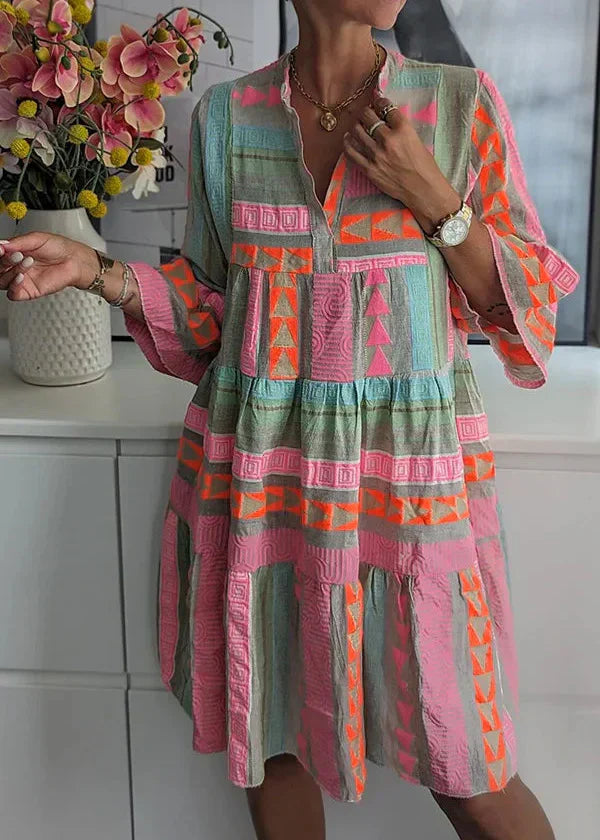 Women's Summer Dress with V-Neck Design and 3/4 Sleeves