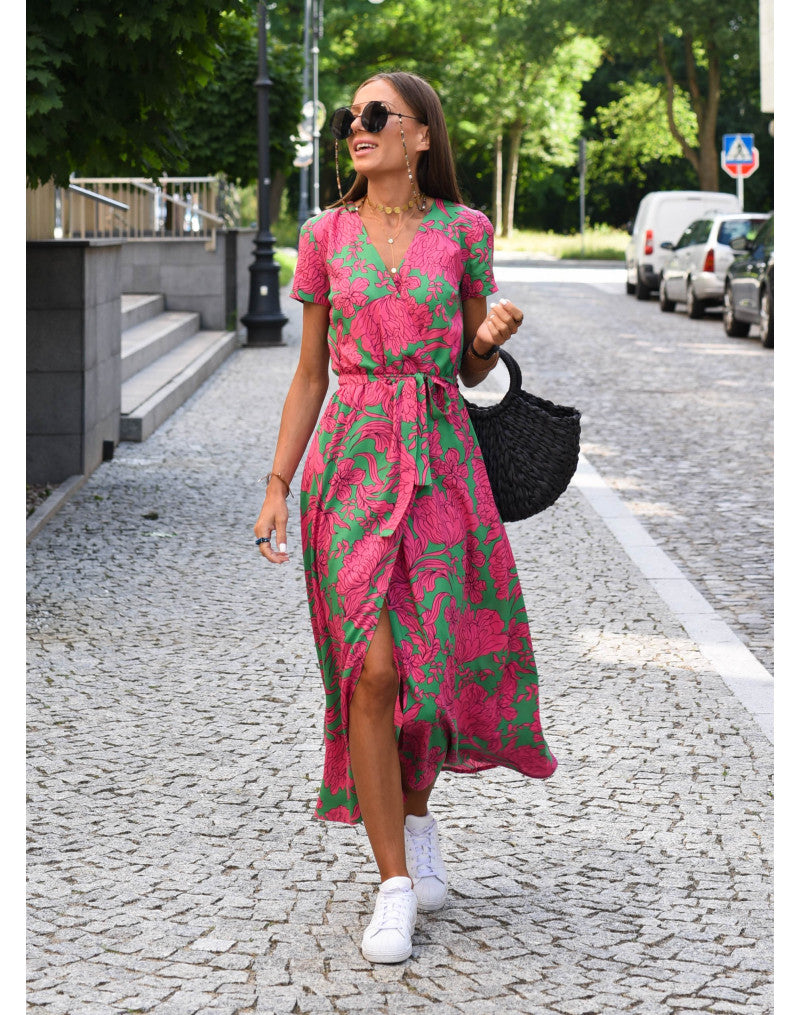 Women's V-Neck Dress with Floral Print and Sleeveless Design