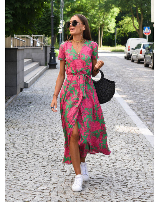 Women's V-Neck Dress with Floral Print and Sleeveless Design