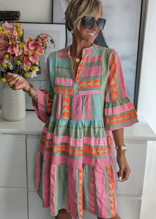 Women's Summer Dress with V-Neck Design and 3/4 Sleeves