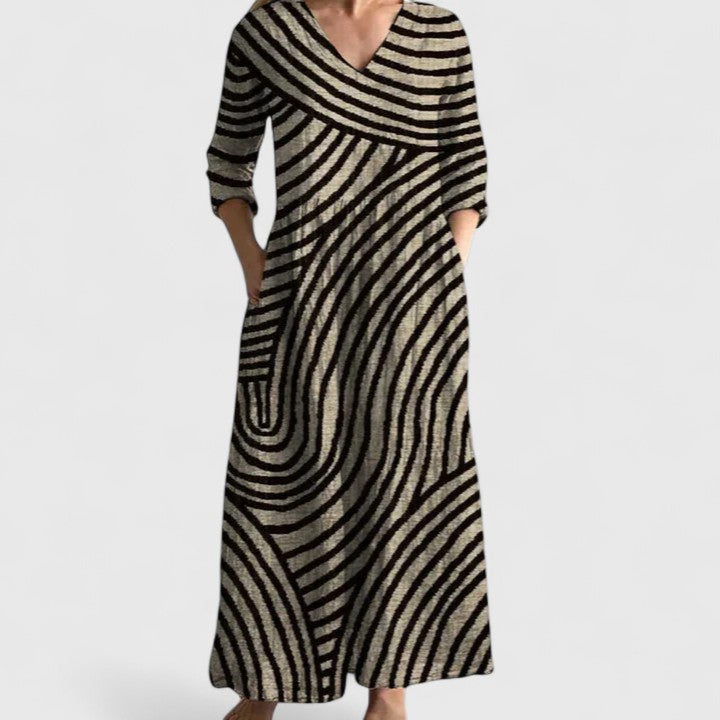 Women's Comfortable Dress with V-Neckline and Side Pockets