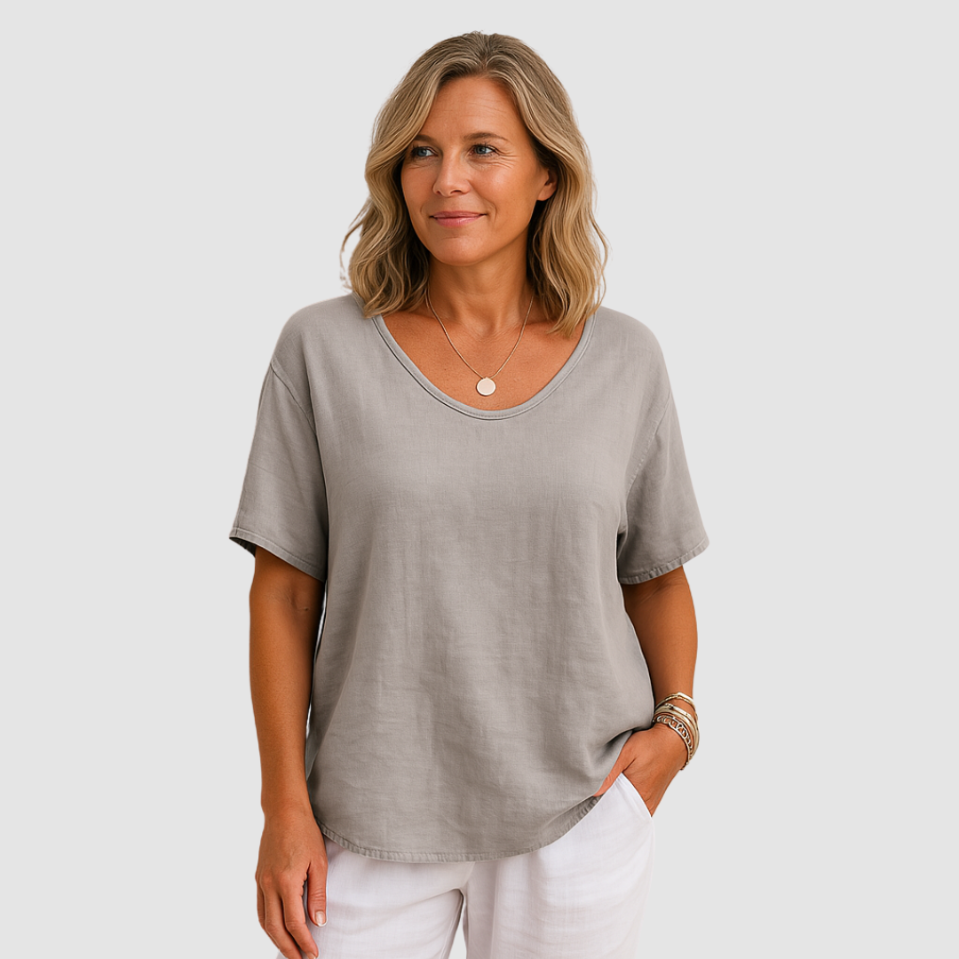 Women's T-Shirt with Loose Fit and Soft Fabric