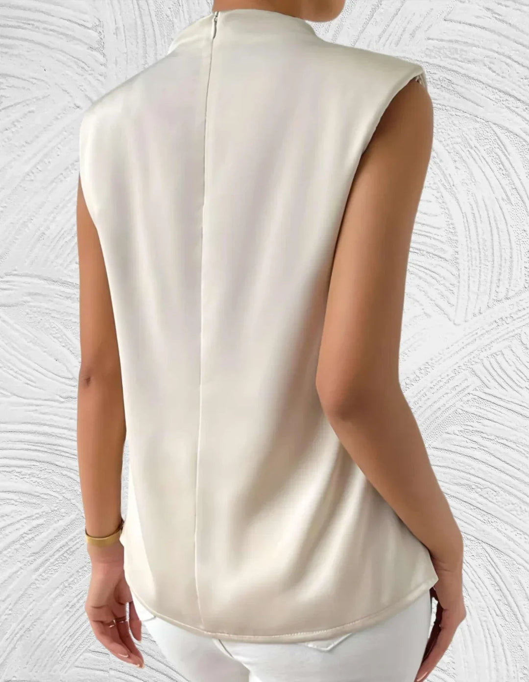 Women's Blouse with Breathable Fabric and Elegant Fit