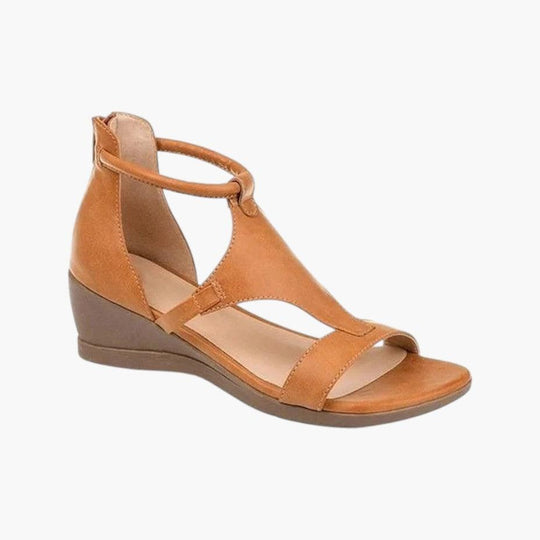 Women’s Sandals with Adjustable Straps and Cushioned Sole